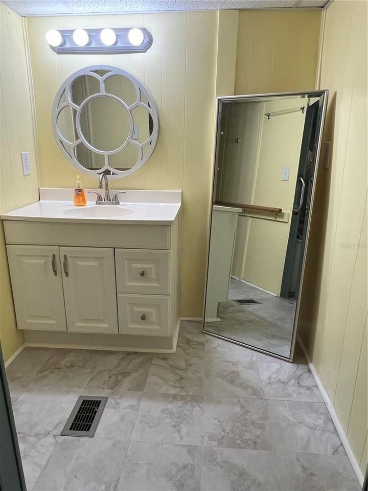 11 Shady Ln - Photo 6 of 12