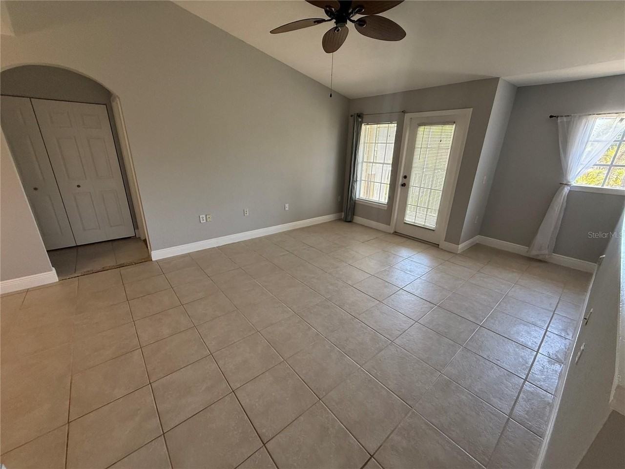8932 Manor Loop #205 - Photo 4 of 15