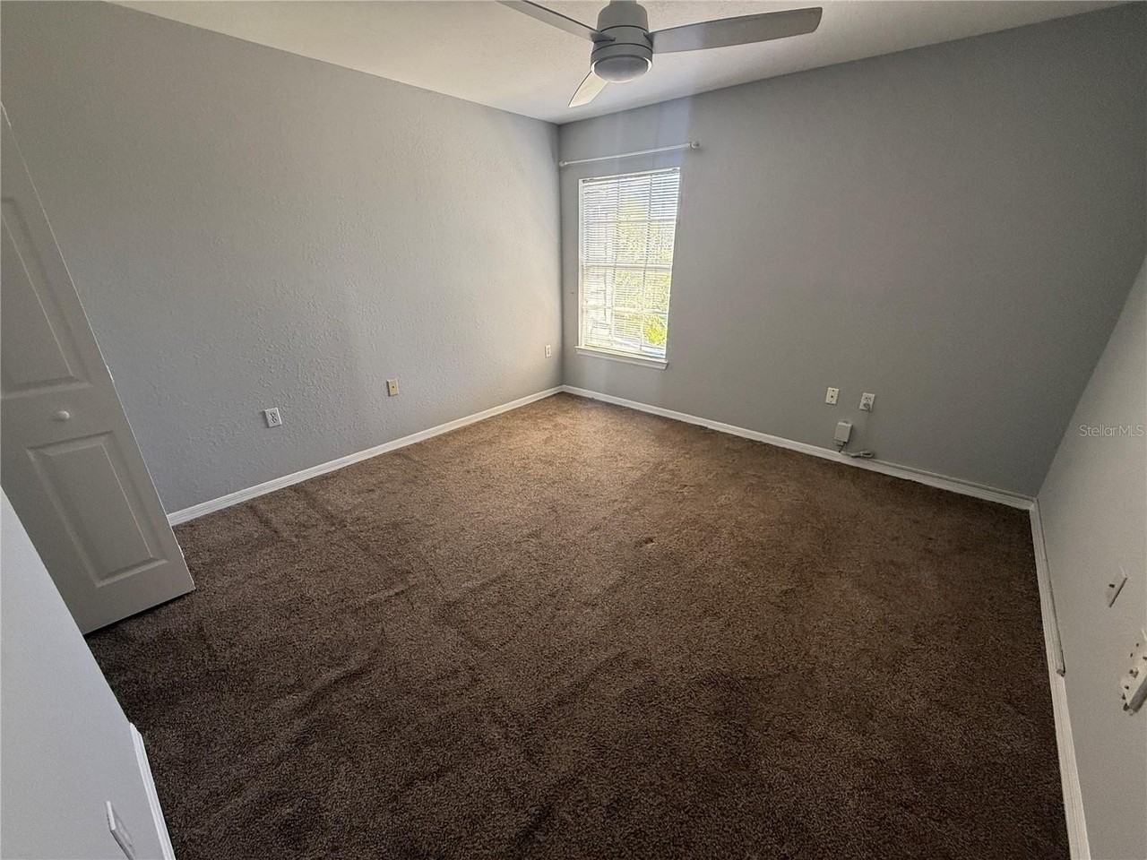 8932 Manor Loop #205 - Photo 5 of 15