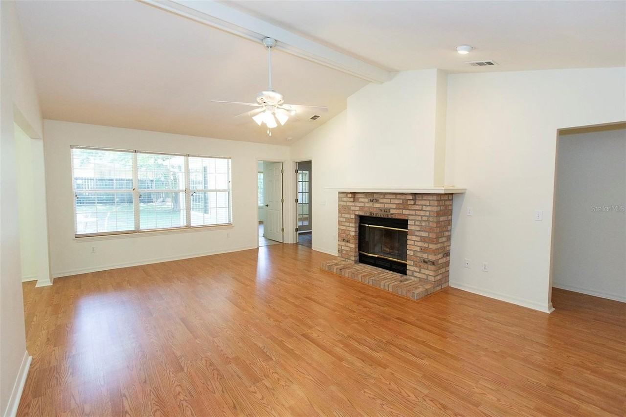 2340 Nw 16th Ave - Photo 3 of 32