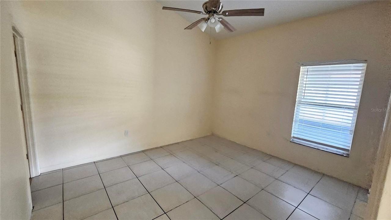 711 Lake Jessie Dr - Photo 7 of 15