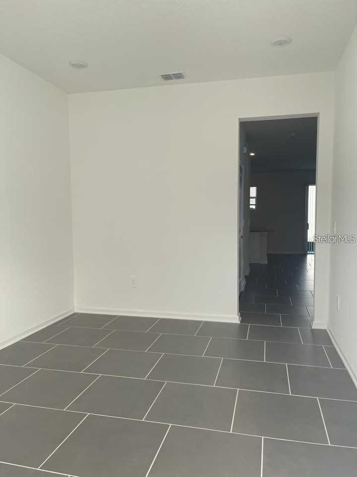 7605 Danube Rd - Photo 2 of 18