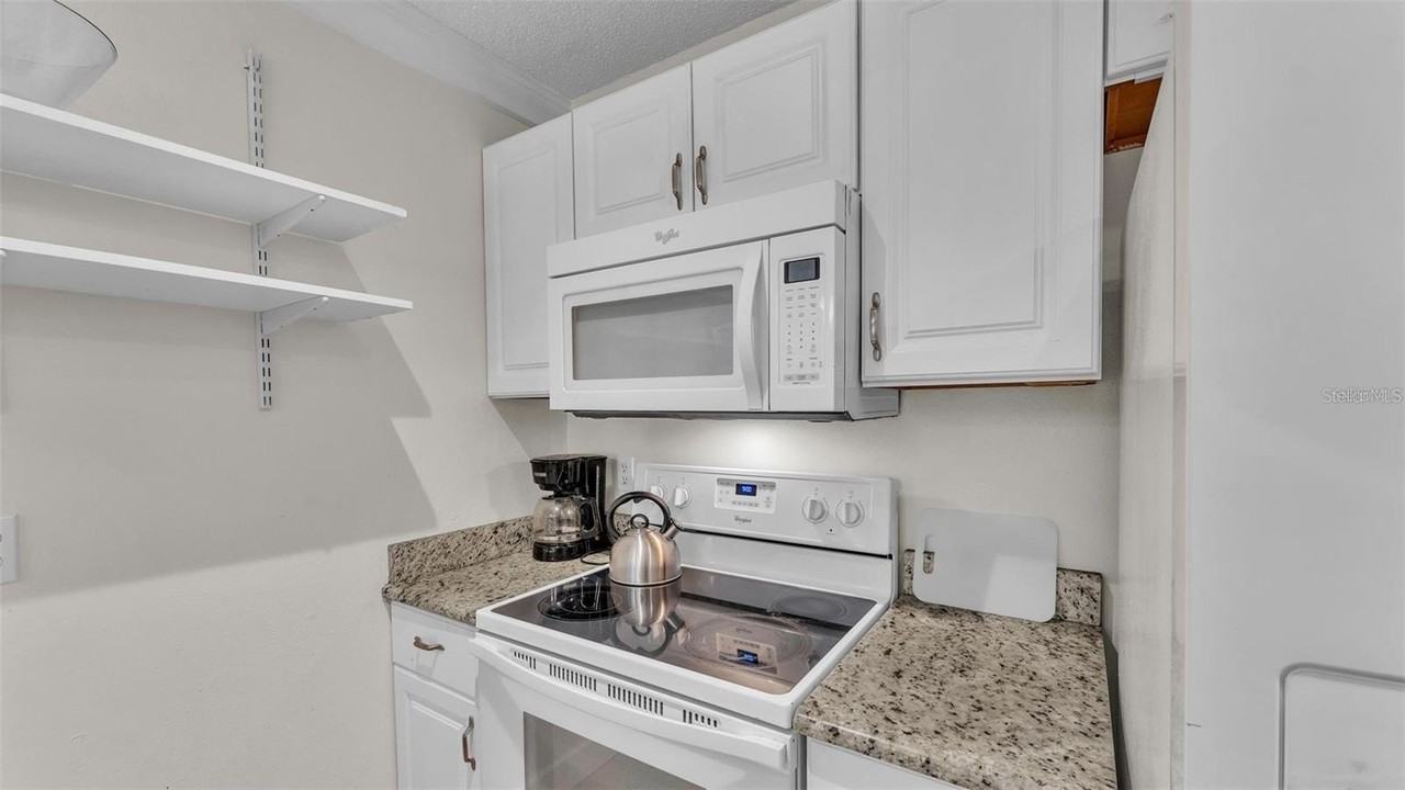 900 Avenue Z Se #A3 - Photo 7 of 29
