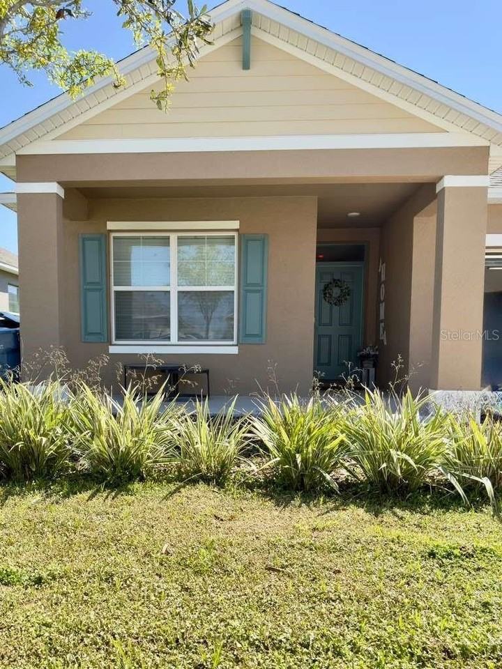 295 Taylor Groves St - Photo 2 of 20