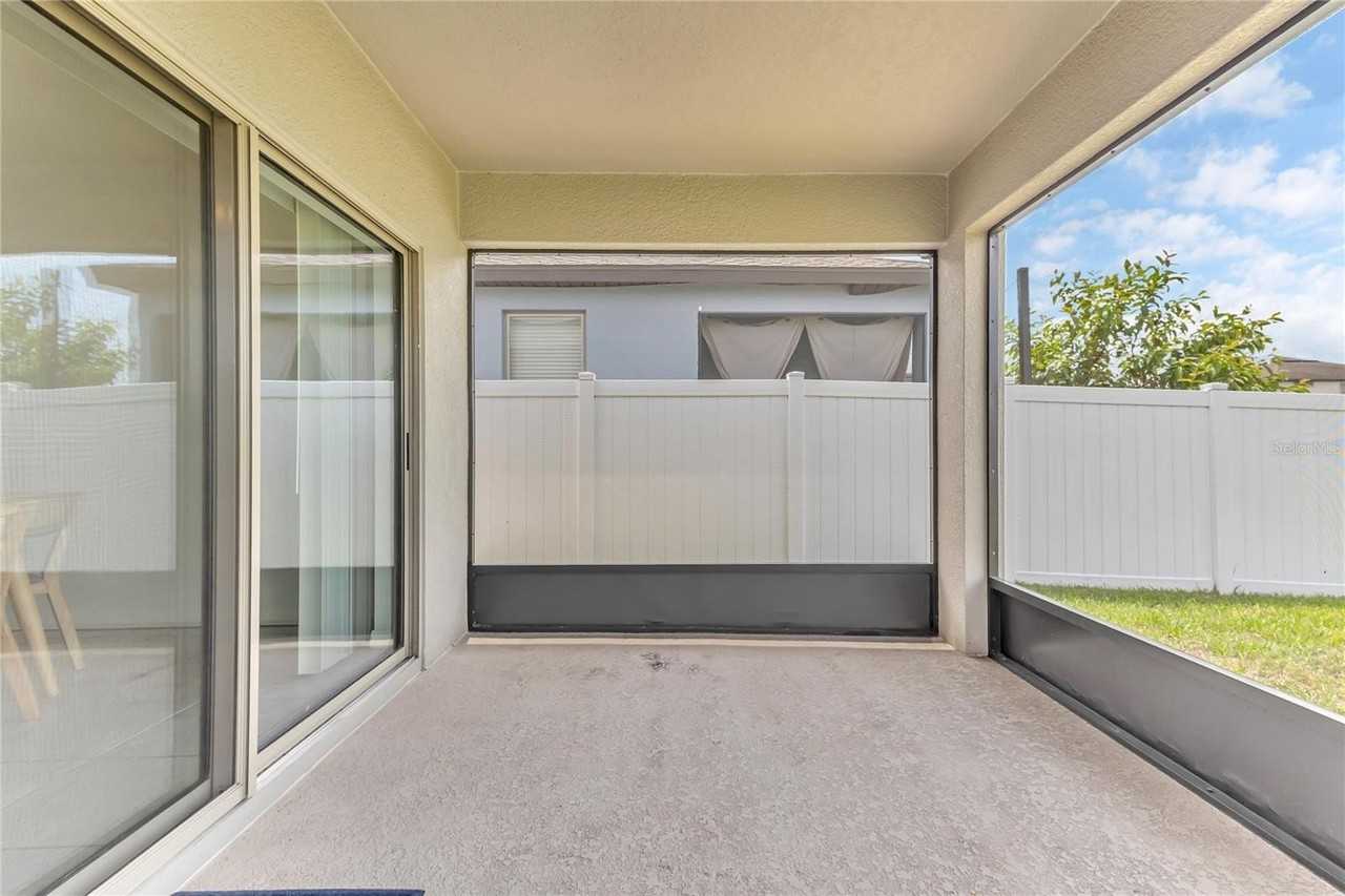 747 Citrus Isle Dr - Photo 6 of 38
