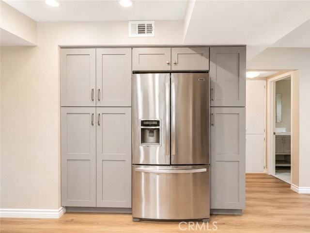 1118 W Orange Rd - Photo 2 of 8