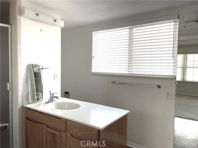 3001 Coleridge Dr - Photo 2 of 8