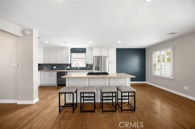1402 E Rose Ave - Photo 7 of 8
