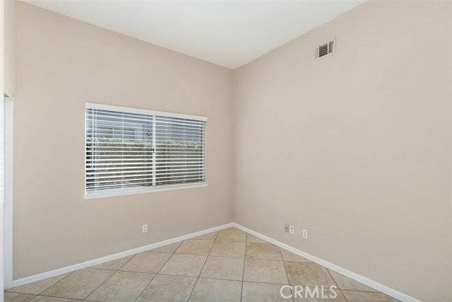 24911 Stonegate Ln - Photo 7 of 8
