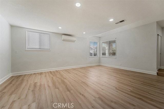 33852 Orilla Rd - Photo 4 of 8