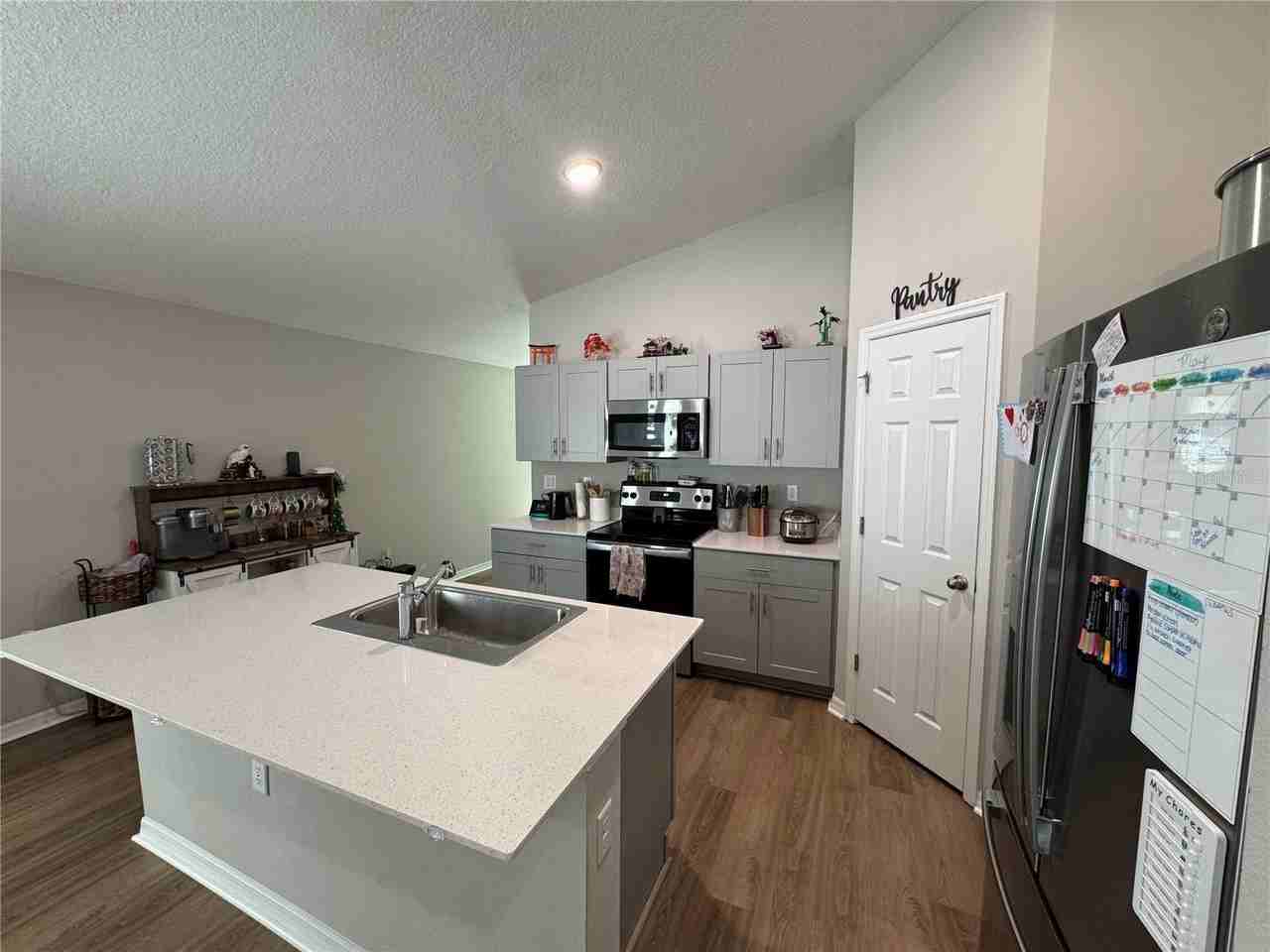 12870 French Market Dr - Photo 3 of 20