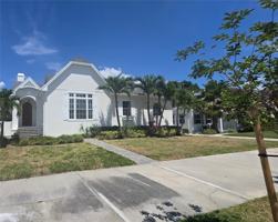featured image of 415 E Davis Blvd