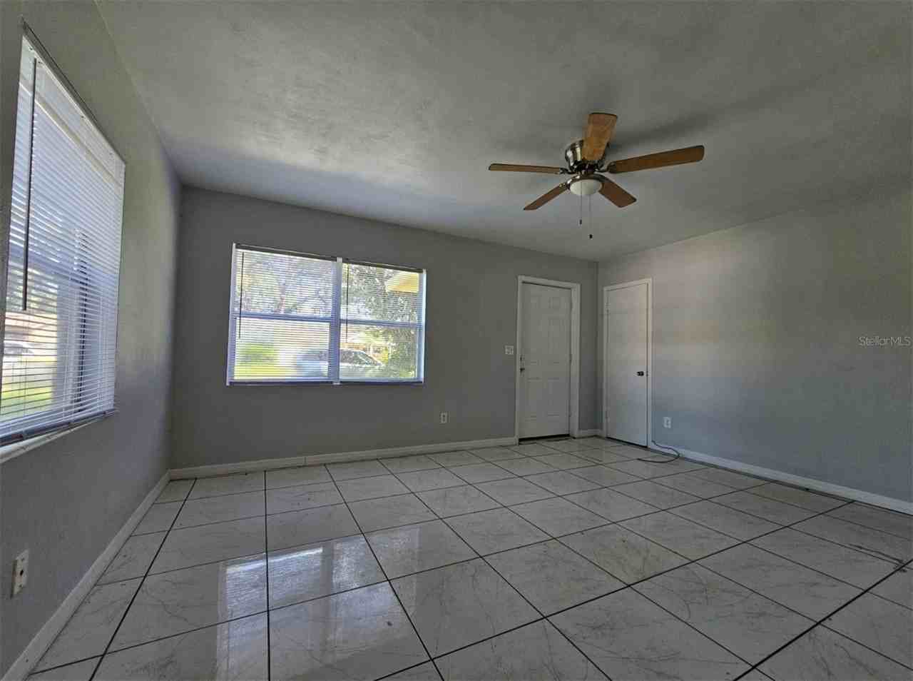 2721 Doyle Cir - Photo 5 of 23