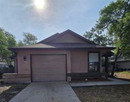 featured image of 787 Arthurs Ct