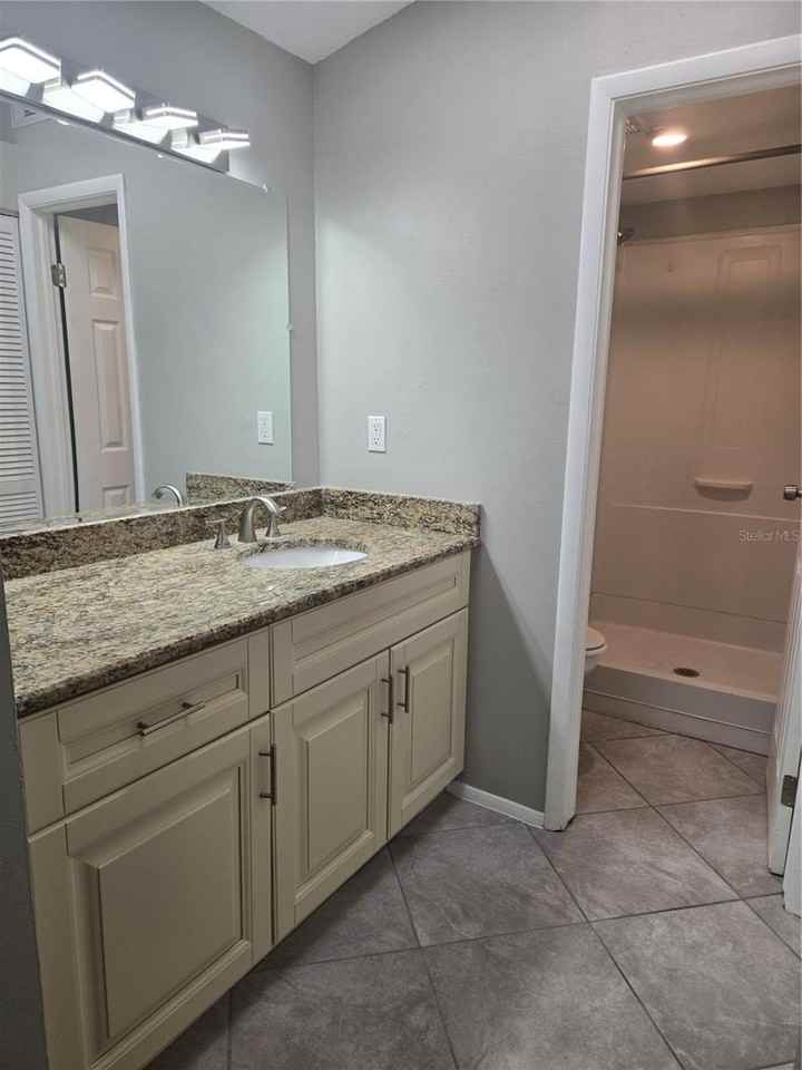 787 Arthurs Ct - Photo 7 of 12