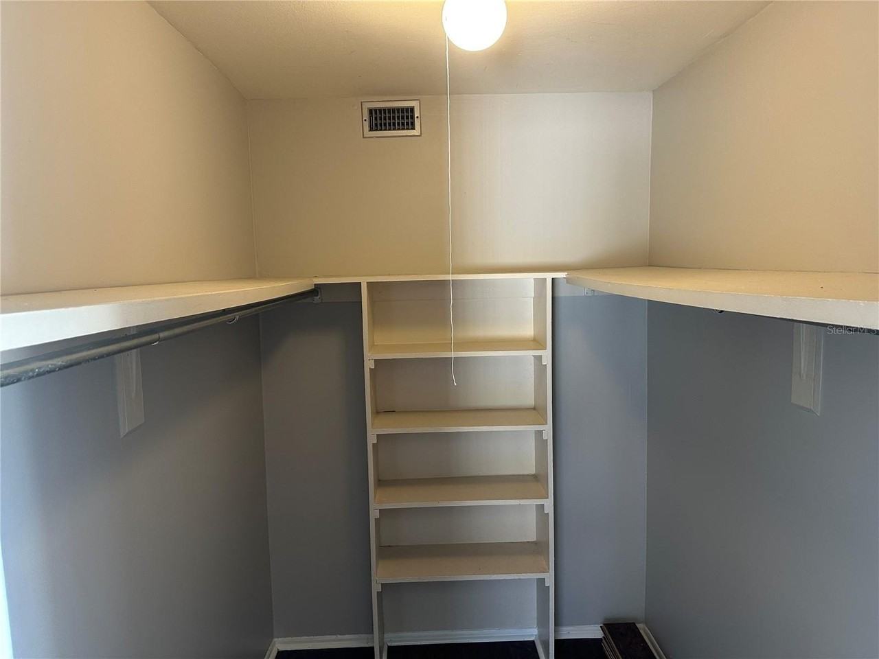 8602 Champlain Ct #88 - Photo 7 of 9