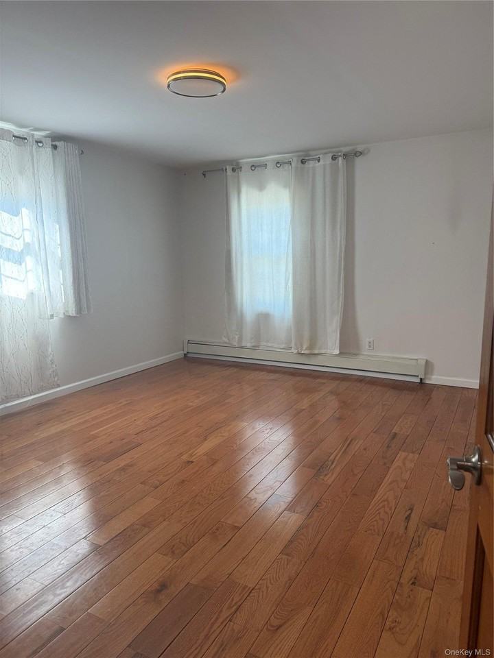 24111 149th Ave - Photo 2 of 20