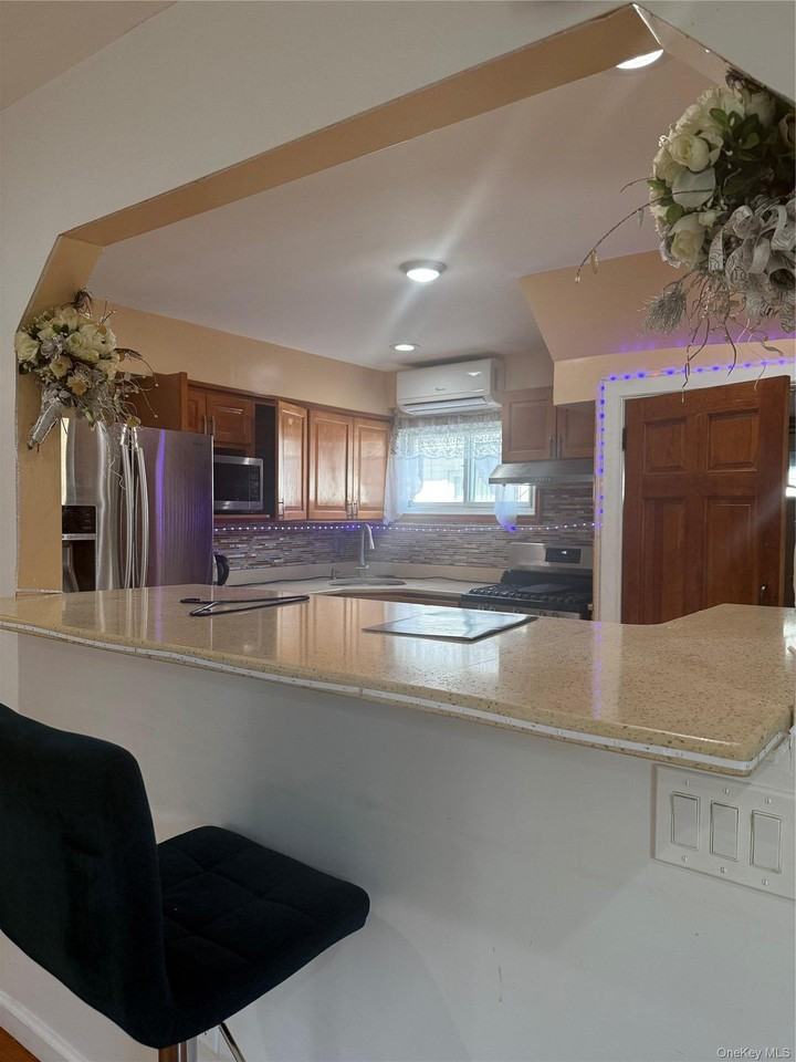 24111 149th Ave - Photo 7 of 20