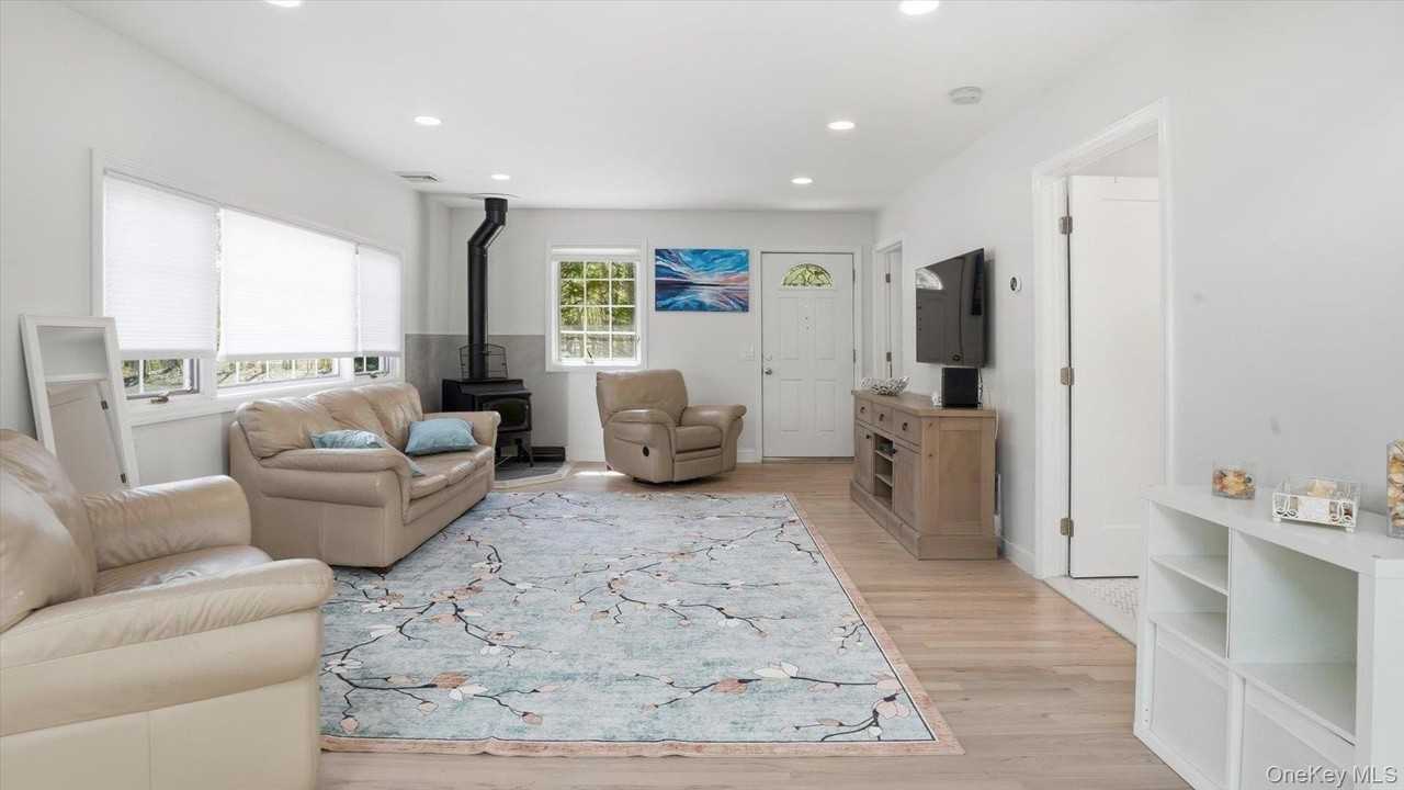 32 Red Creek Rd - Photo 5 of 18