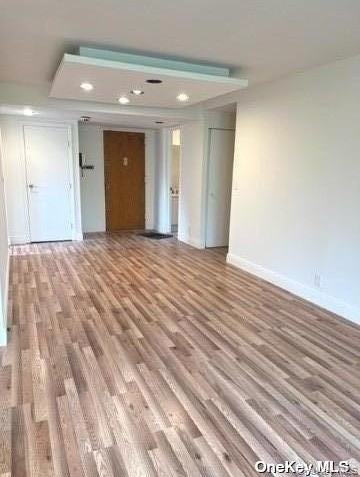 141 Great Neck Rd #3A - Photo 2 of 15