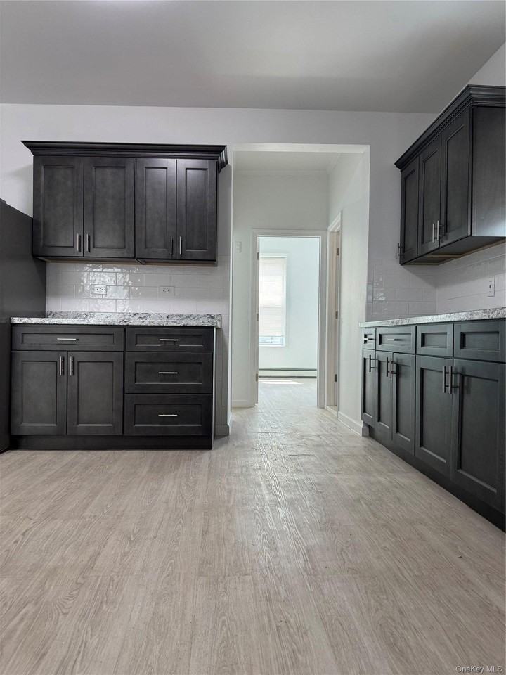 742 New Lots Ave #2F - Photo 2 of 7