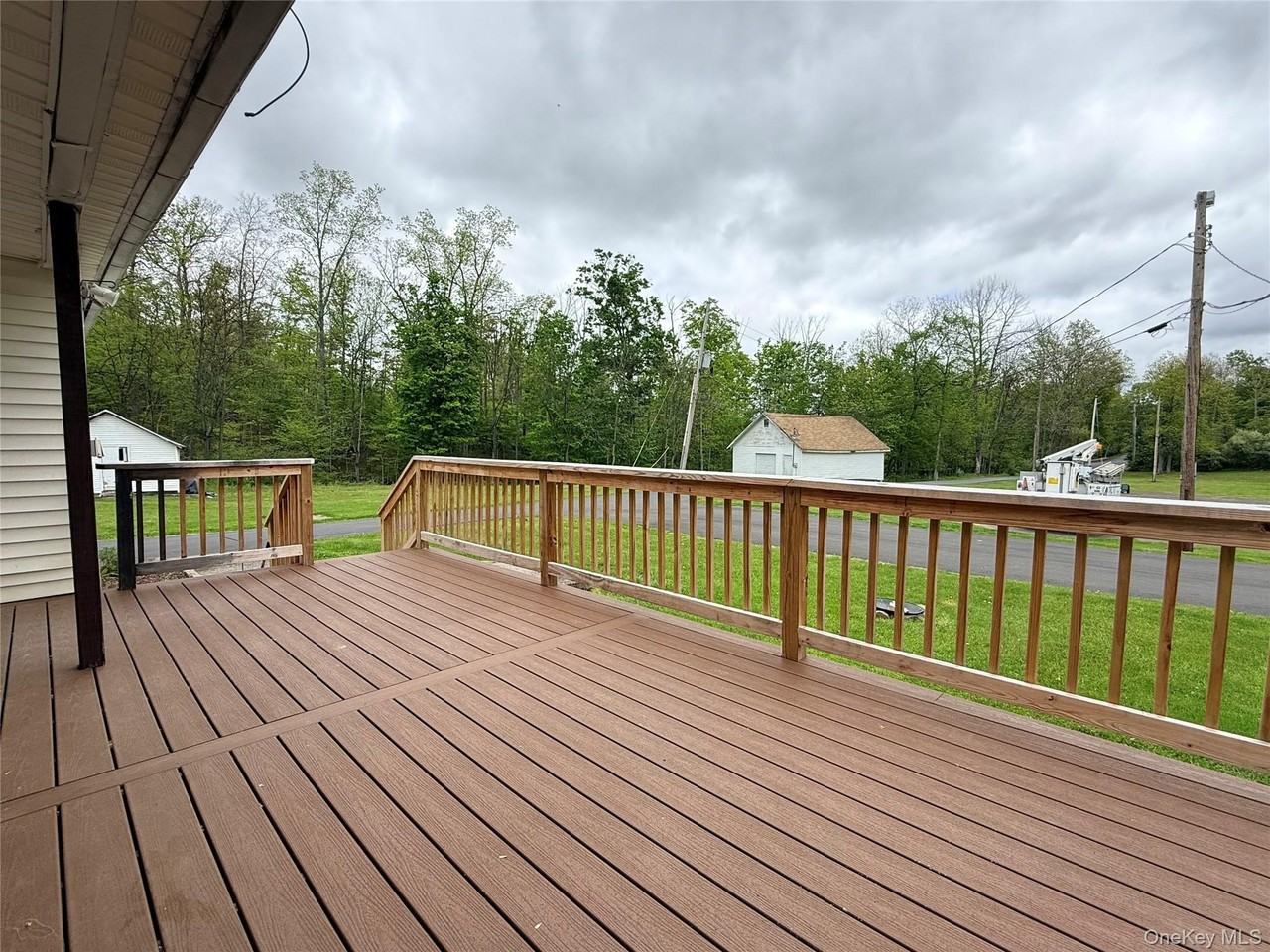 19 Quartz Ln #1 - Photo 3 of 25