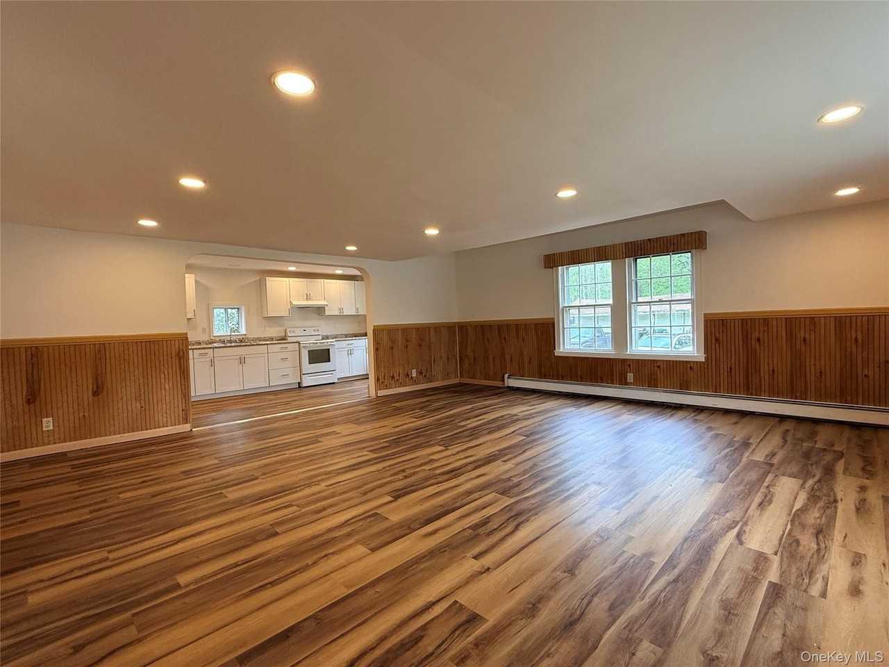 19 Quartz Ln #1 - Photo 6 of 25