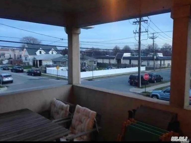 457 Monroe Blvd - Photo 5 of 27