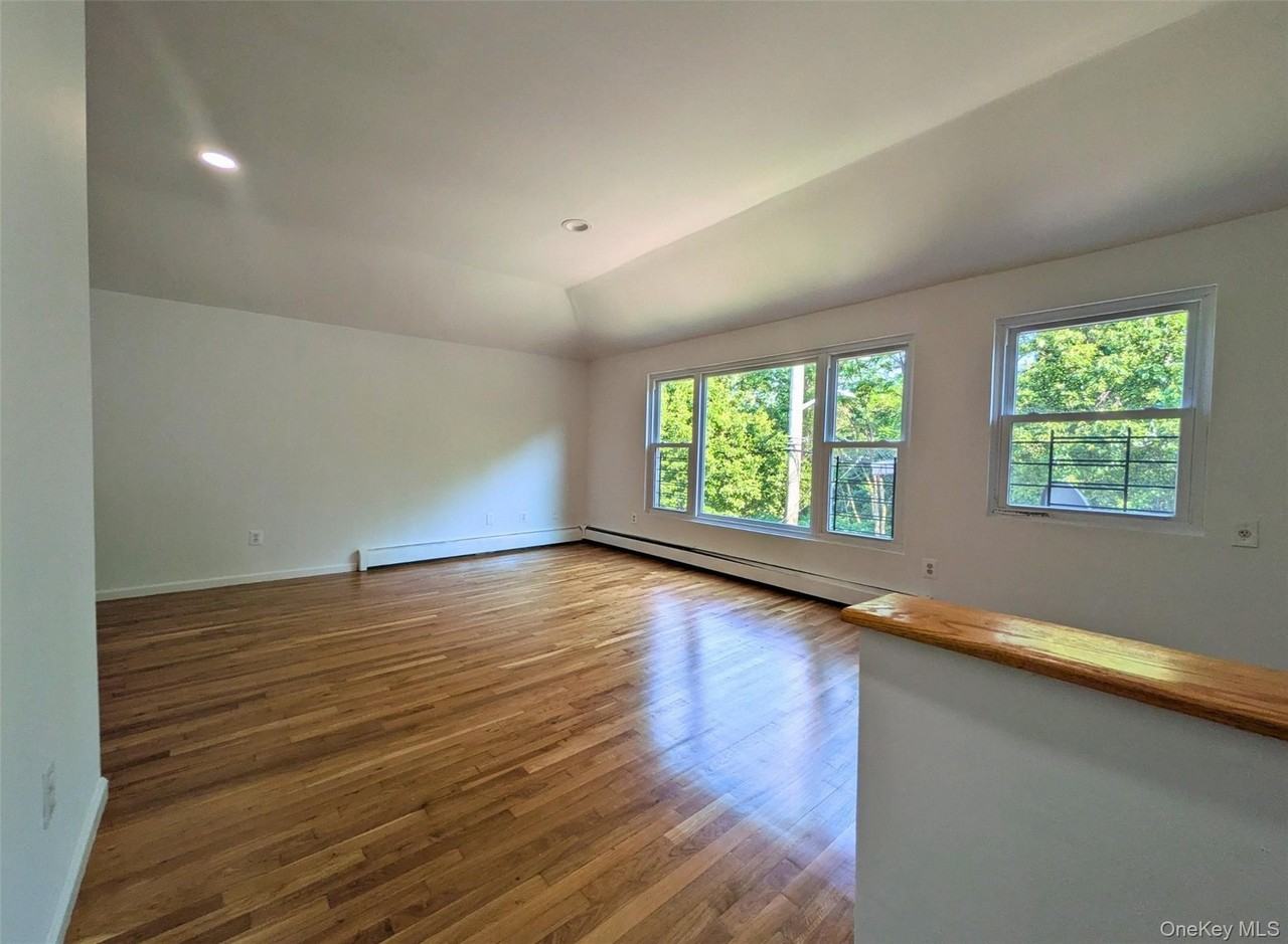 17417 129th Ave - Photo 2 of 19