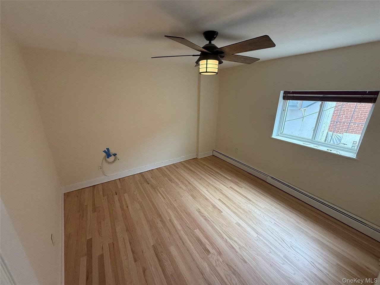 125 Deer Park Ave Unit C - Photo 7 of 8