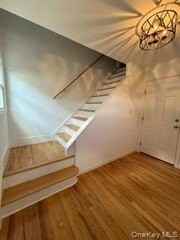 733 E Walnut St - Photo 2 of 26