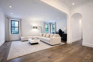 3000 Valentine Ave #2E - Photo 1 of 1