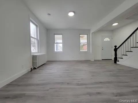 2325 Lincoln St - Photo 7 of 9