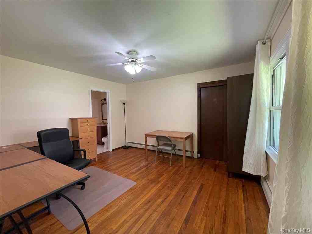 4 Cornwallis Rd - Photo 7 of 16