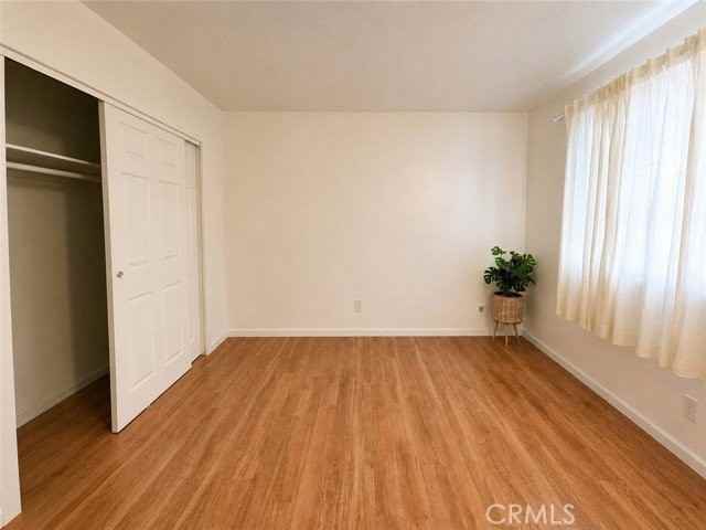 2640 Batson Ave - Photo 2 of 8