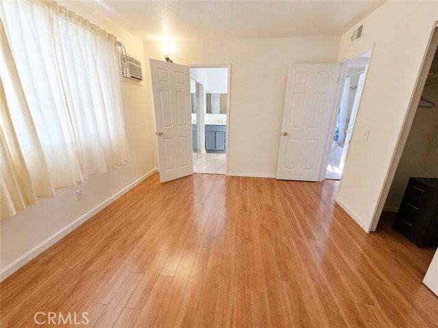 2640 Batson Ave - Photo 3 of 8
