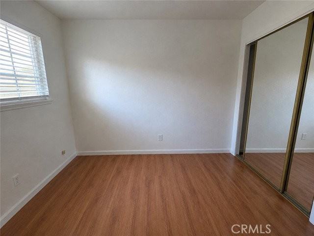 2640 Batson Ave - Photo 7 of 8