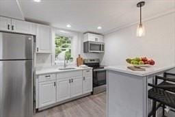 119 Brigantine Dr - Photo 4 of 29
