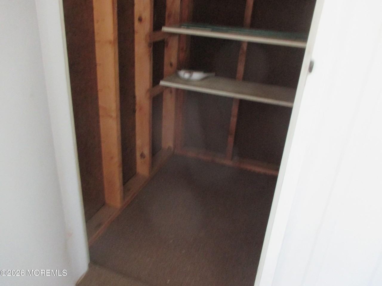 829A Balmoral Ct #1001 - Photo 4 of 14