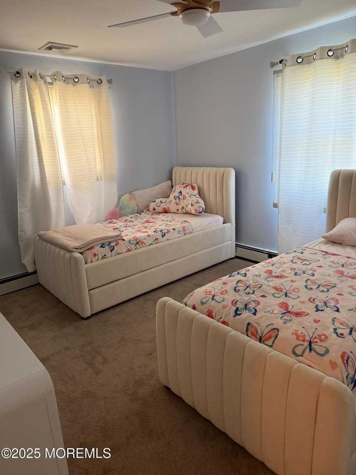 704 Dow Ave - Photo 6 of 14