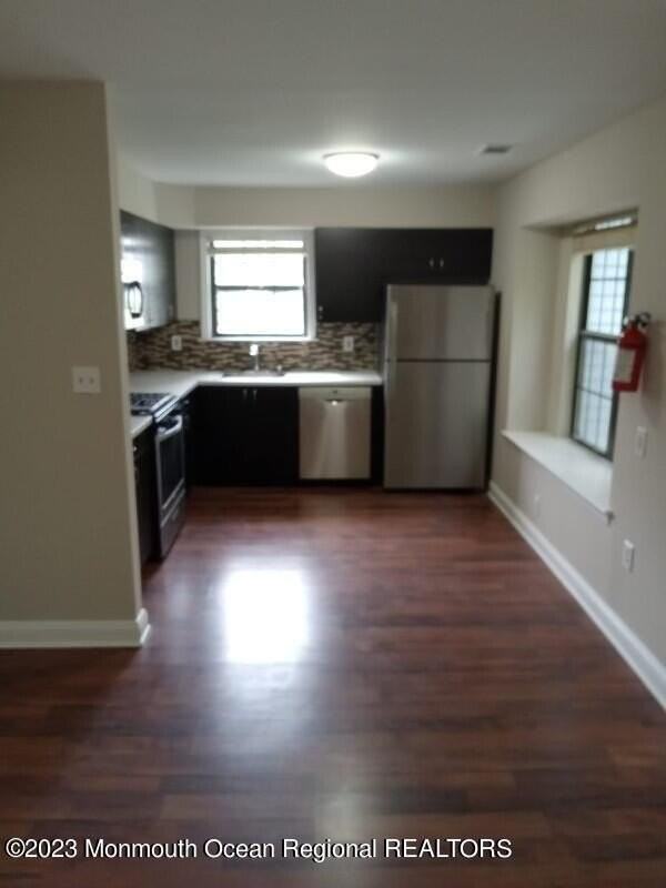 5 Claridge Ct #1 - Photo 4 of 7