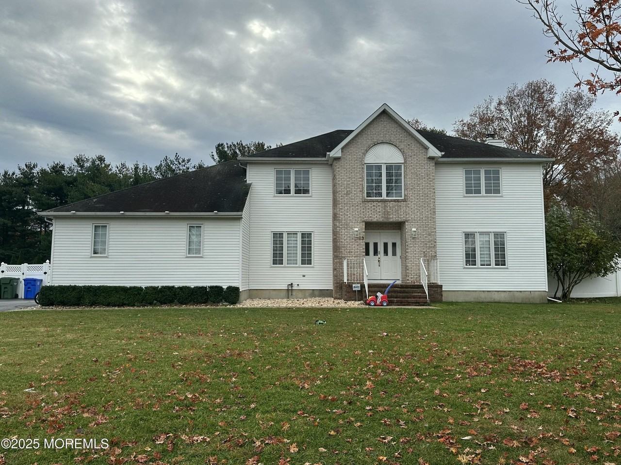 63 Jamestown Rd