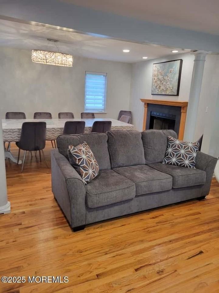 63 Jamestown Rd - Photo 4 of 12