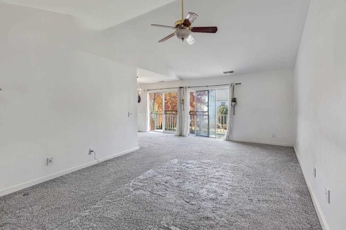 204 Dublin Ln #W2 - Photo 6 of 29