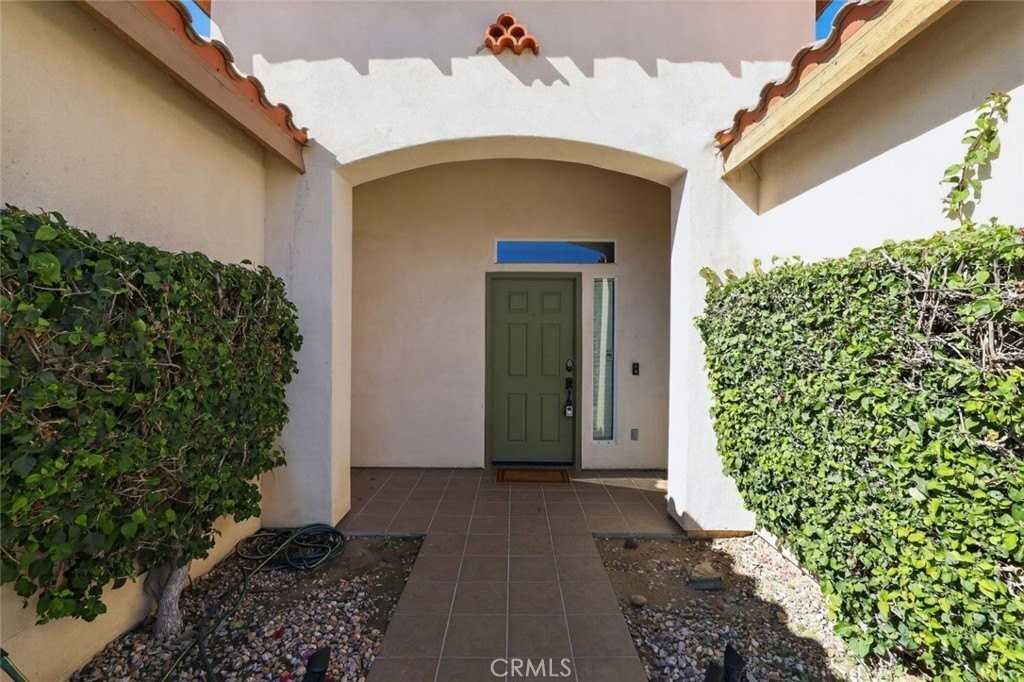 50157 Calle Tolosa - Photo 4 of 40