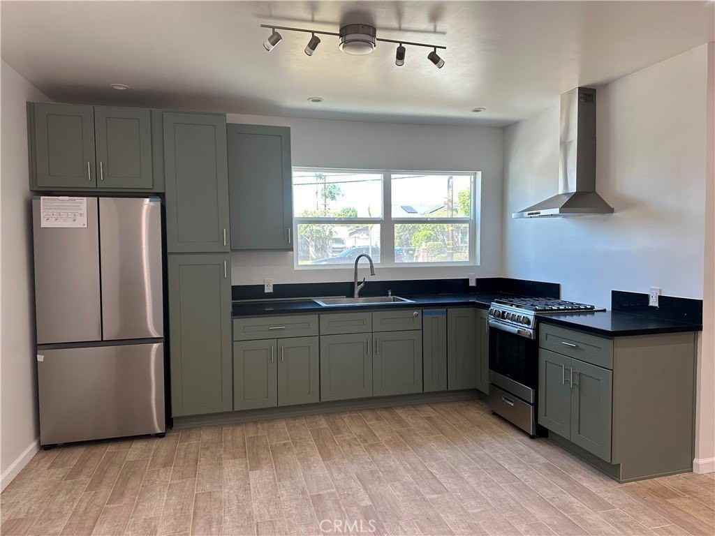 1224 E Workman Ave - Photo 7 of 11