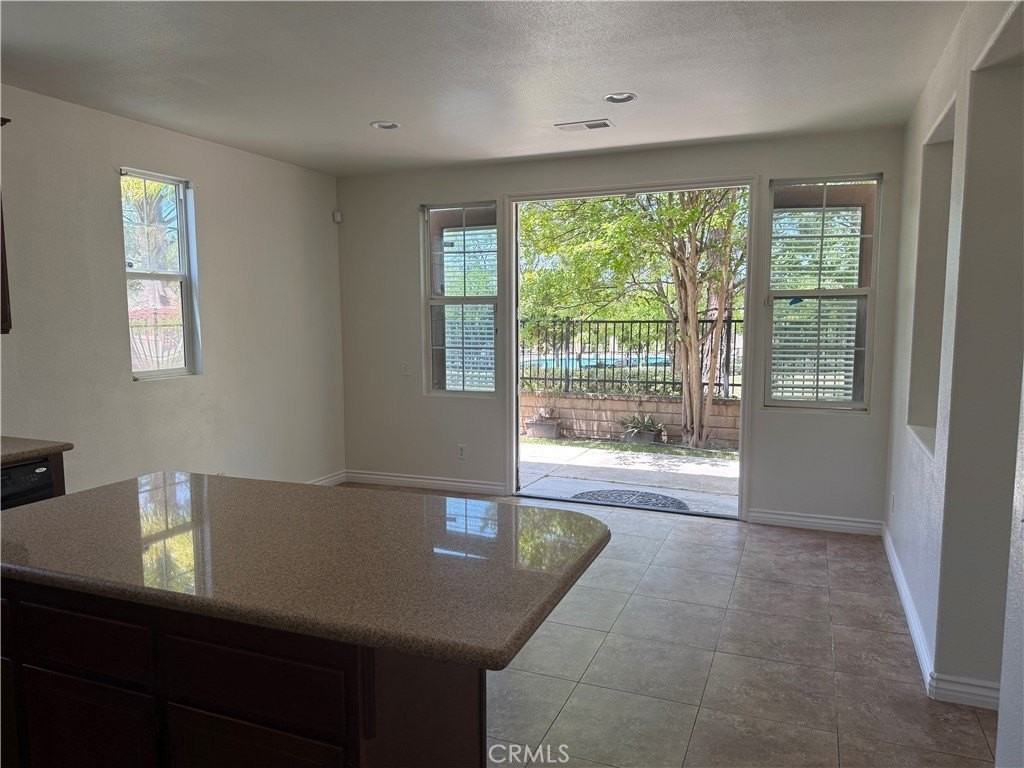 2867 Echo Springs Dr - Photo 3 of 21