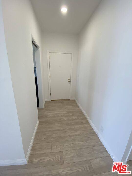 511 San Vicente Blvd #204 - Photo 3 of 8