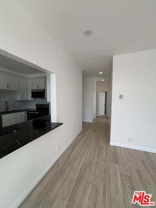 511 San Vicente Blvd #204 - Photo 4 of 8