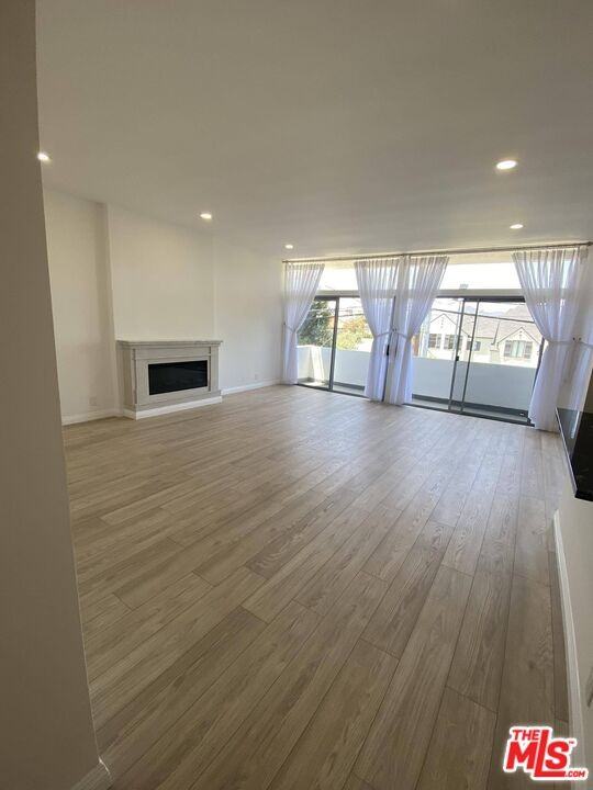511 San Vicente Blvd #204 - Photo 7 of 8